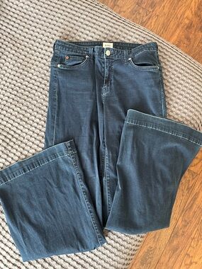 Hudson Jeans Wide Leg Flared Jeans in Dark Blue